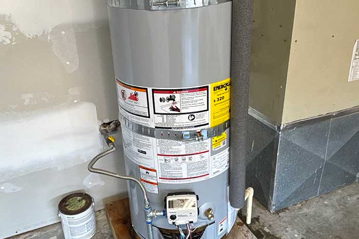 Professional Classic Tank Water Heater Installation